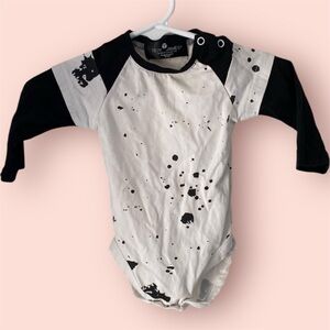 Troy James Black and White Paint Splatter Long-sleeve Bodysuit. Size 0-3 months